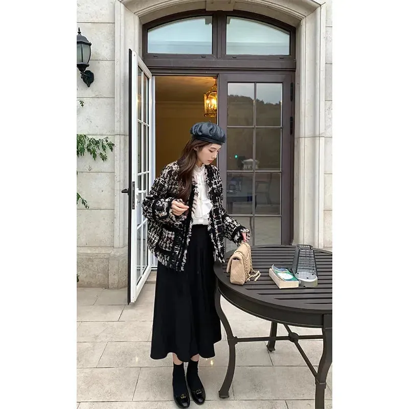 LVSANW 2024 Spring Autumn New Campus Wind Heavy Industry Black Gold Braided Fringe Advanced Sense of Small Fragrant Wind Female Coat